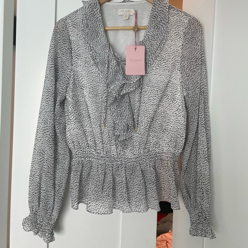 NWT Ted Baker Ruffles top with lace up detail Ivory size M/2 (Ted’s size chart)